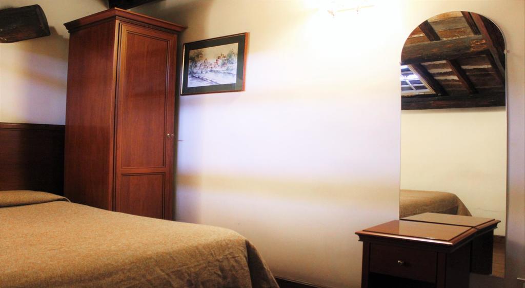 Rome Accommodation Екстер'єр фото