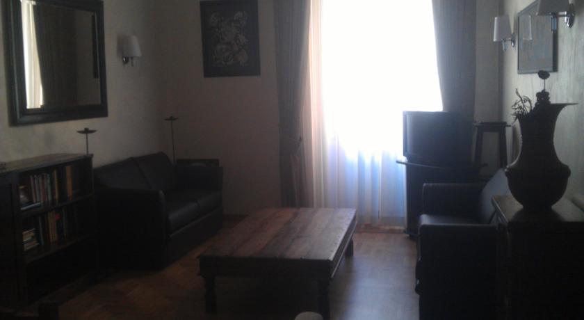 Rome Accommodation Екстер'єр фото